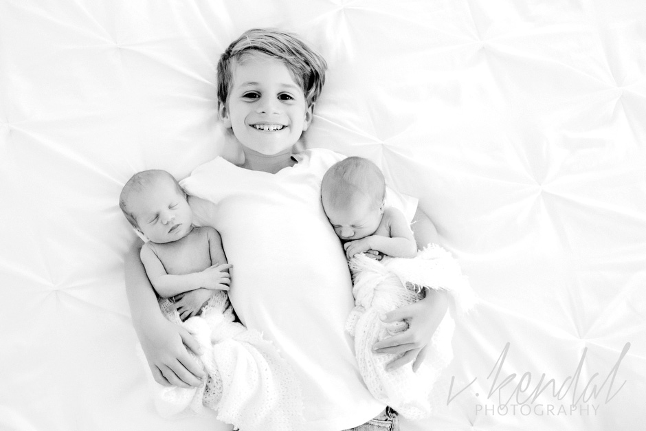 V KENDAL PHOTOGRAPHY-Los-Angeles-Newborn-Twins-Baby-Maternity-Santa Barbara 1442.JPG