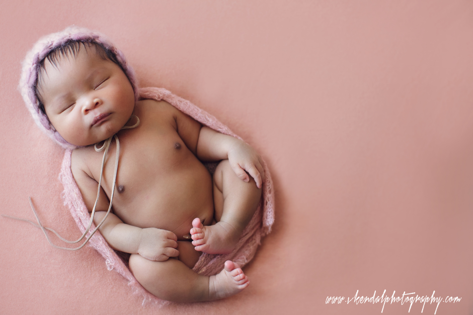 LOS-ANGELES-BABY-PHOTOS-MATERNITY-NEWBORN-PHOTOGRAPHY-VALERIE-KENDAL-V-KENDAL-PORTRAIT-STUDIO2771.JPG