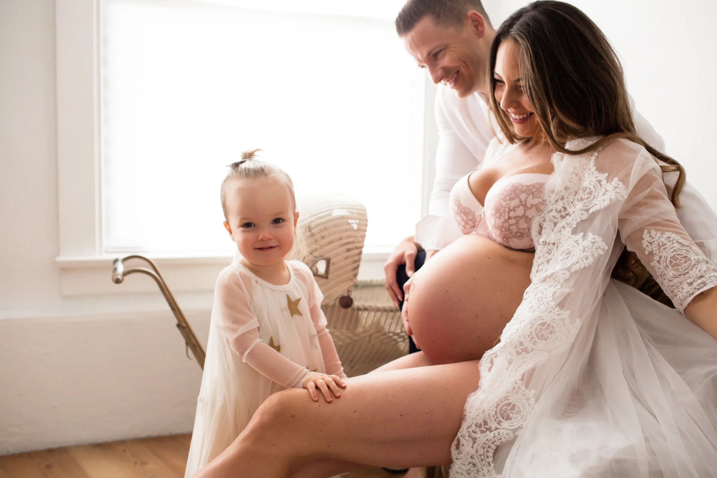 ANGELA M-PROOFS-MAT MINI-PIXIESET-STUDIO COPY-V-KENDALPHOTOGRAPHY 20173784.JPG