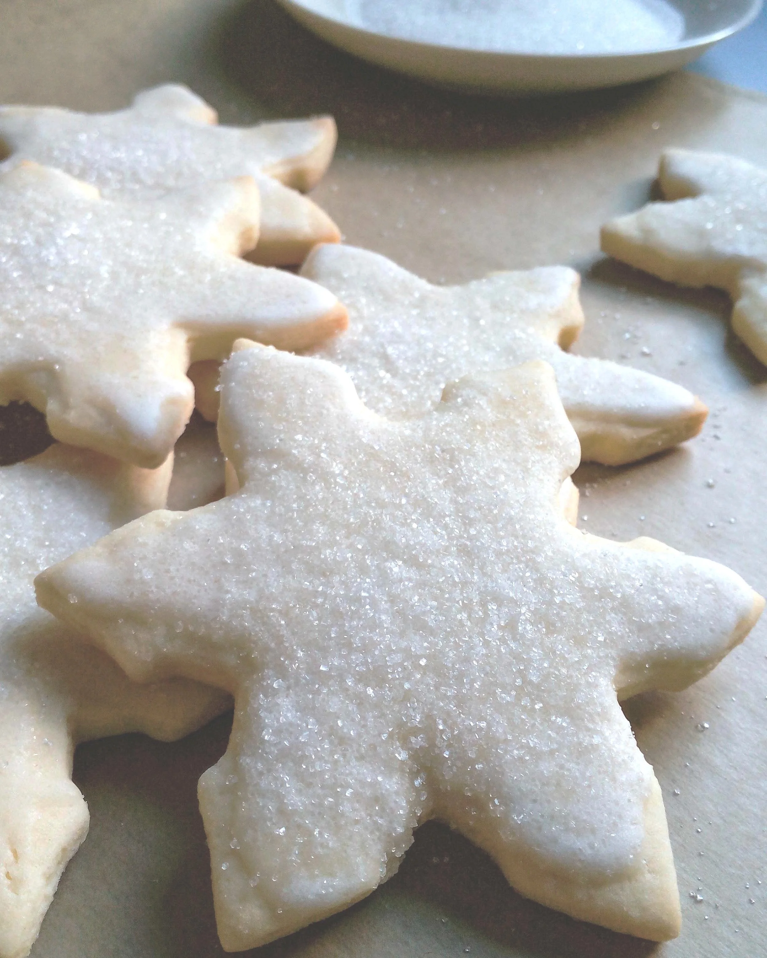 Frosted+Snowflake+Sugar+Cookies+with+Lemon+Icing+-+Simply+Anchy.jpg