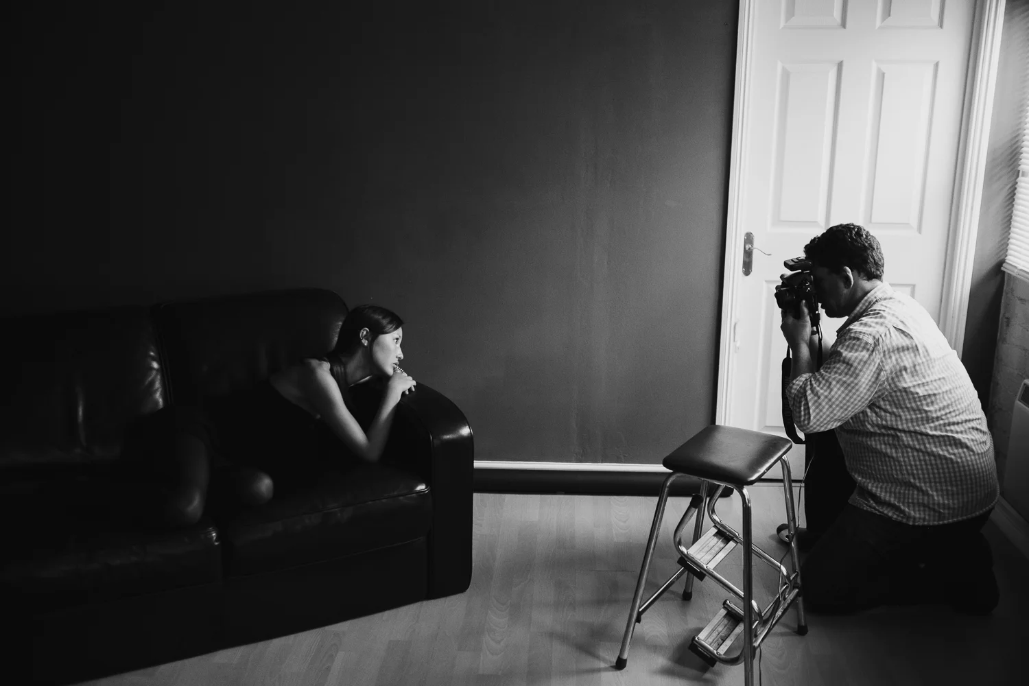 Steve working with model, Nao in the studio © Andrew Newson