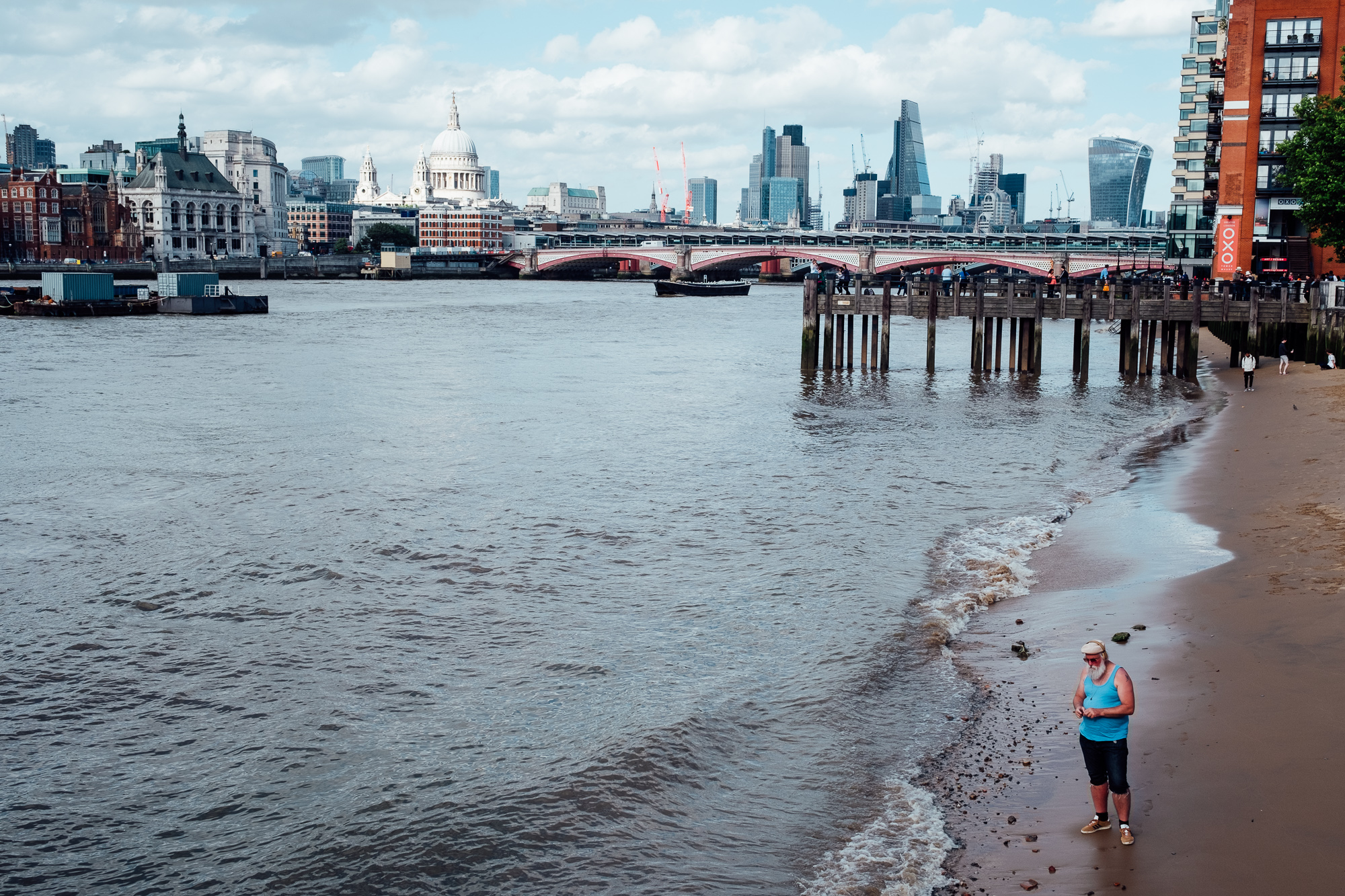 © Andrew Newson