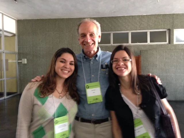 Bob Brier with fans 01.JPG