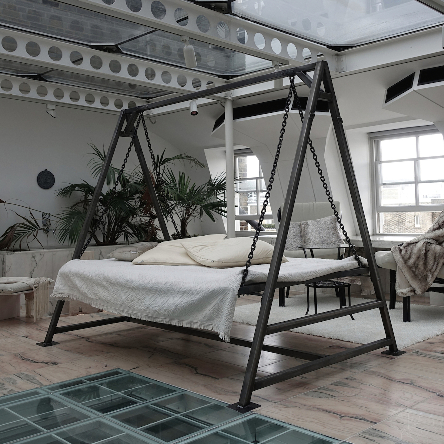 swingbed-1.jpg