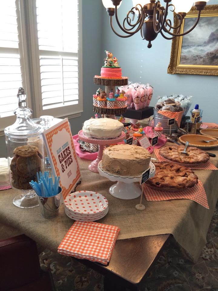 Obviously lots of children's fingers made their way into that peanut butter icing! 