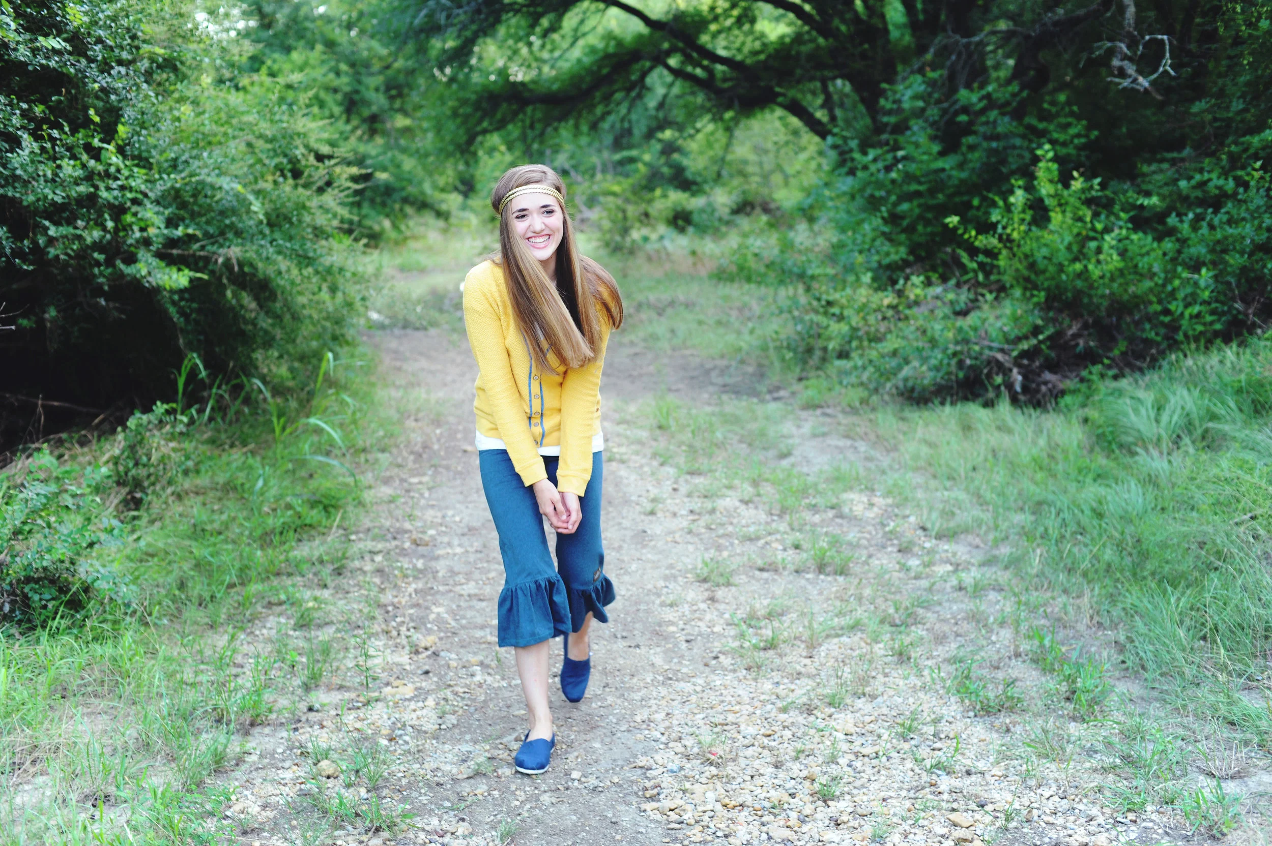 This Honey Pot Cardigan (435 Collection) SCREAMS back to school, preppy cool to me! Paired with Nightime Sky Big Ruffles (Hello Lovely Regular Collection)