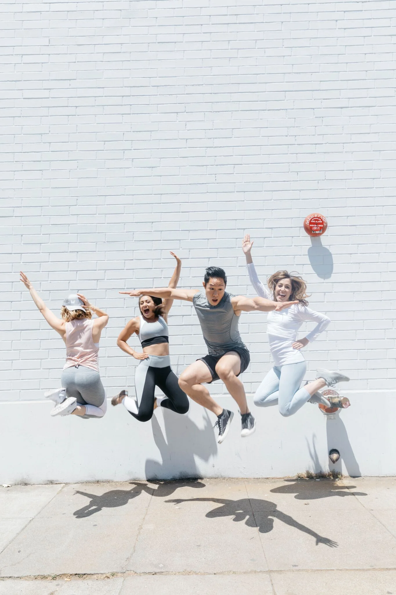 A Fall SF Fitness Challenge, Yoga at the Aquarium and our Other Favorite Ways to Get Fit this Week