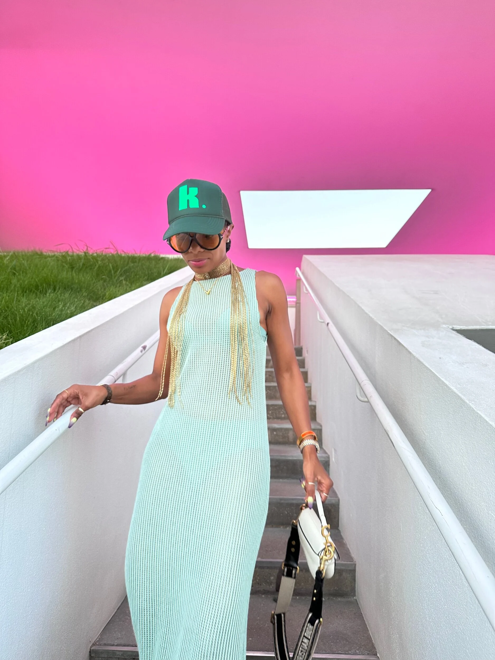 D8A730F2-B2D0-4839-9B62-A7744F24EC96