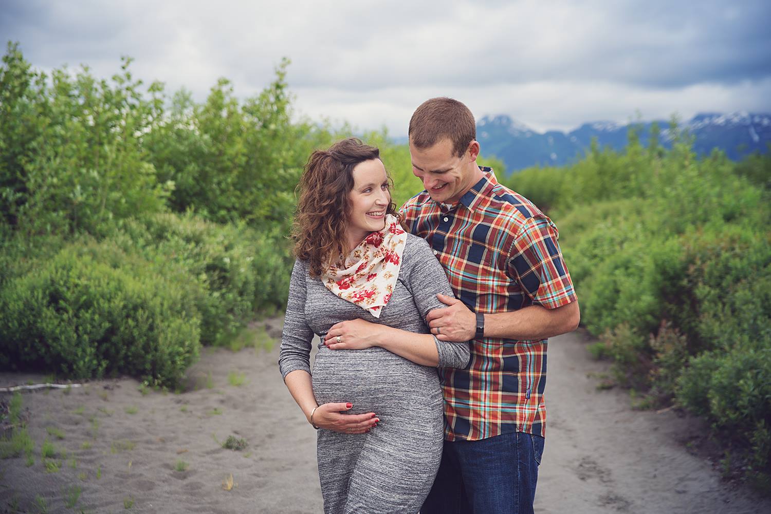 maternity couple family photographer in cordova alaska Breanna Mills Photography clark 1.jpg