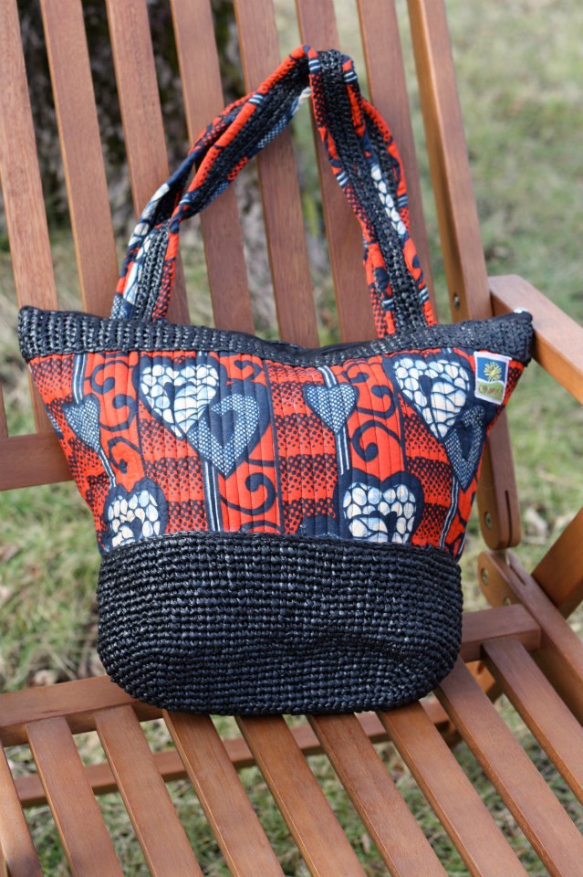 Crocheted hand bag