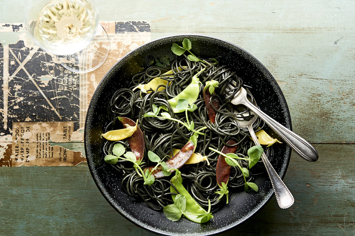 Squid ink pasta food photo styling