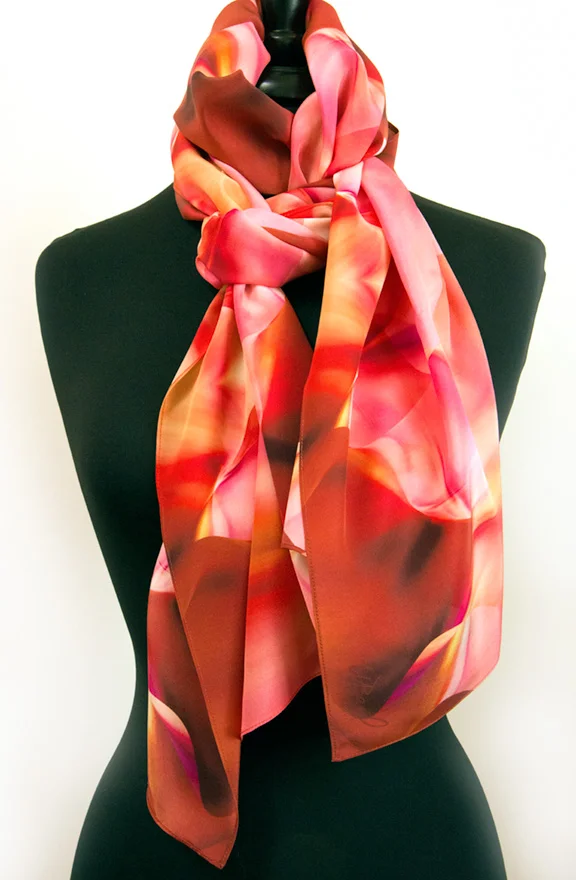 Scarf tying - the "4 in hand"