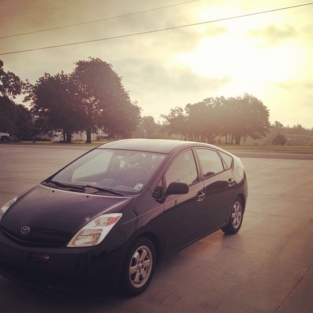 Validation of Toyota Prius Display Information Using CAN Data