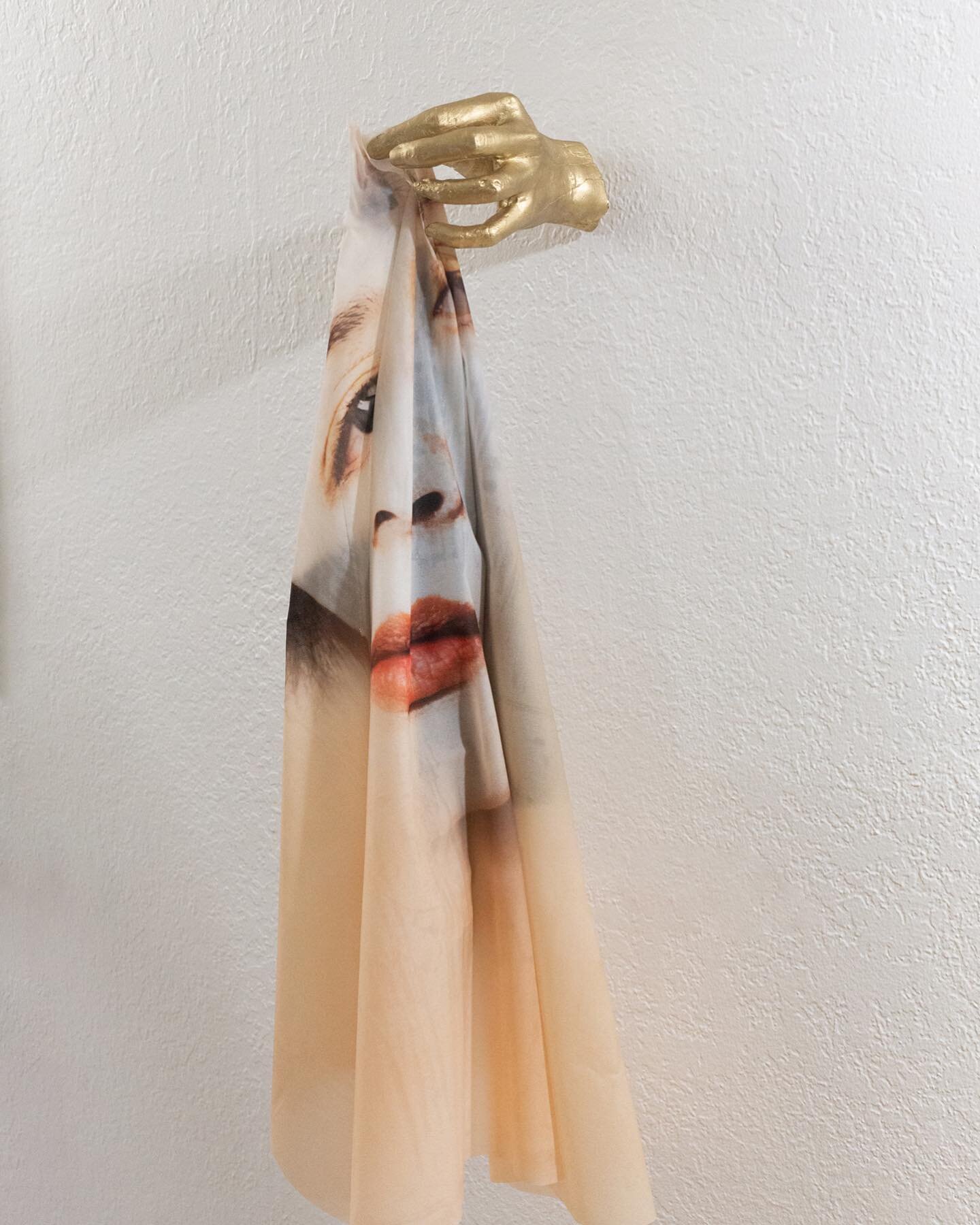 See Kacy Jung’s photo-sculpture at the Katz Snyder Gallery @jccsf 
“Wander Woman 3”
Curated by: Rea Lynn de Guzman @rayuh_lynn 
Exhibition Dates: January 18 - April 16,  2023
Gallery Reception: March 30, 2023, 6-8pm
Artwork courte