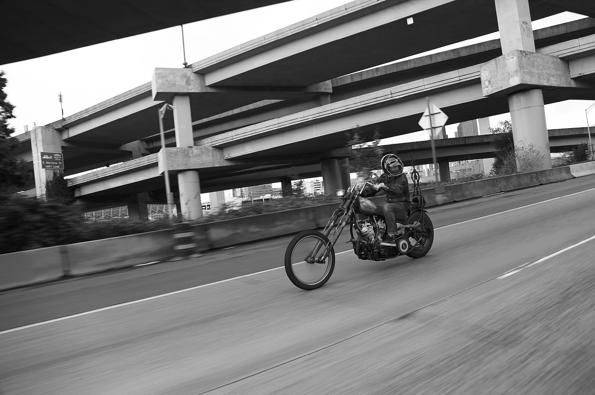 131007_portfolio.godspeedxthomjones.10.jpg