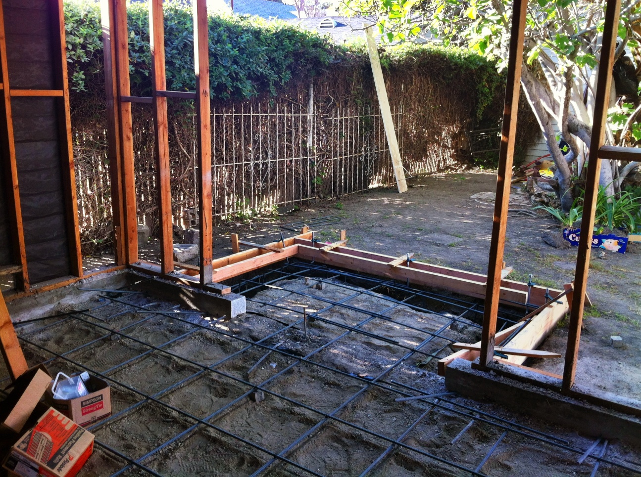 Studio Build Easter Weekend 019.jpg