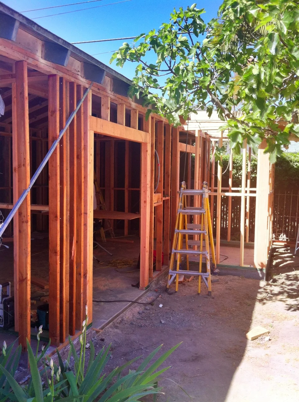 Studio Build electrical 025.jpg