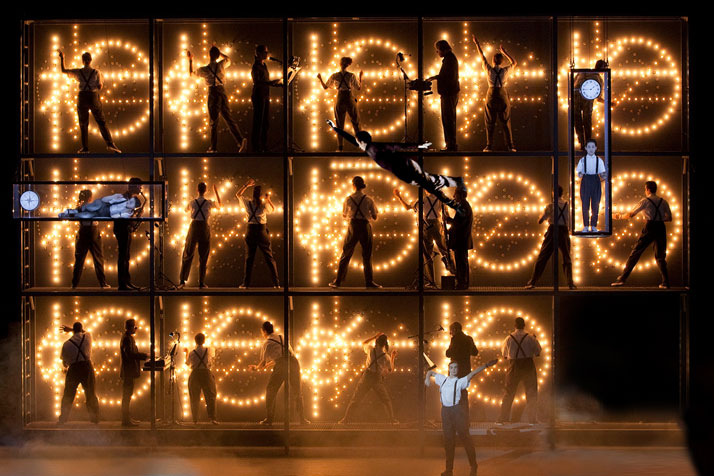 einstein-on-the-beach-Spaceship-Lucie-Jansch-2012-a