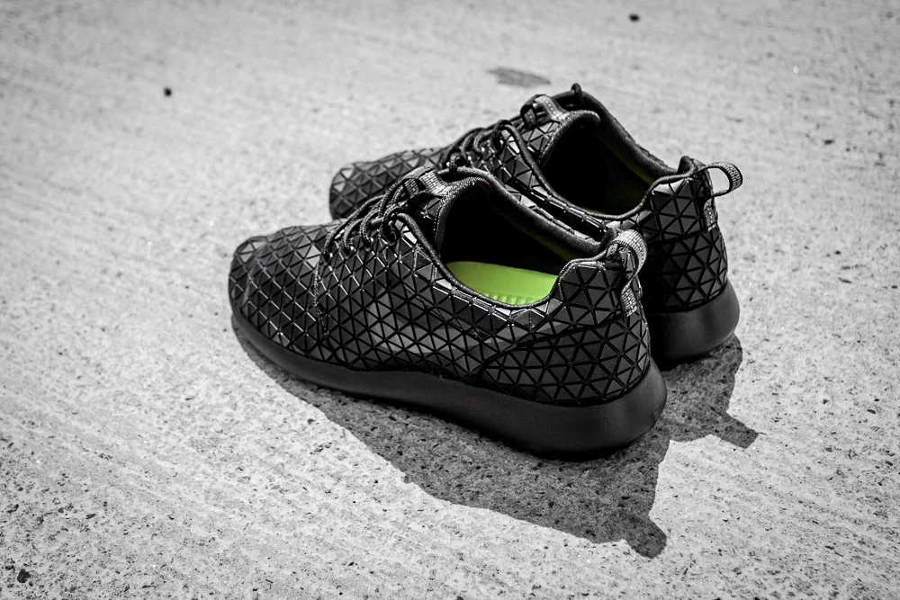 nike roshe run metric