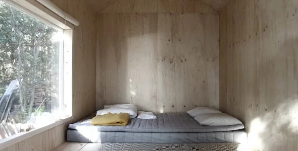 This small cabin on a Swedish island called Trossö, is taking minimal one step further, containing only a sauna and a bedroom with large picture windows that frame views of the surrounding Forrest.
Read More