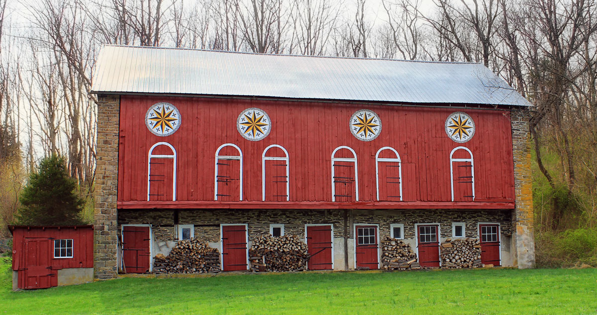 Hexes on a barn in Pennsylvania