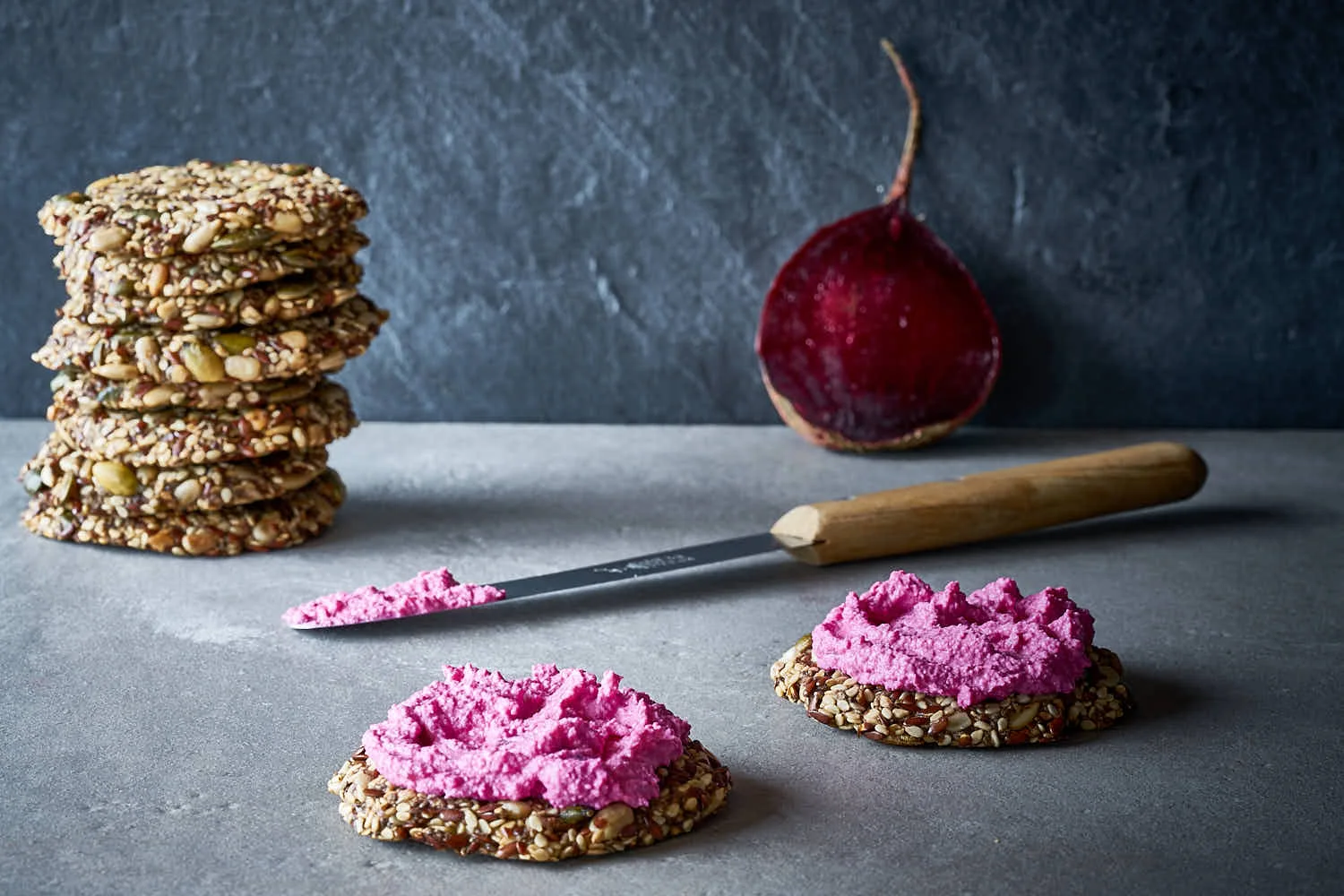 Cashewnusscreme mit Rote Beete