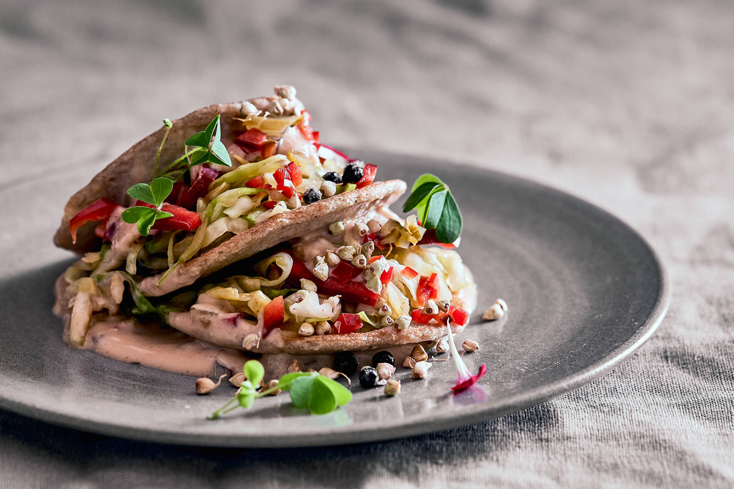 Buchweizen Blini mit Kraut I gesunde Rezepte I ROSEN &amp; KOHL