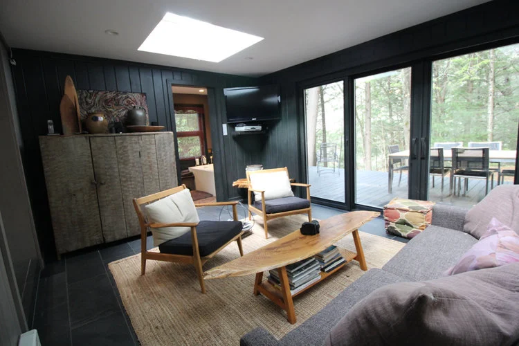 Peaceful, modern cabin near Phoenicia, NY for rent Red Cottage Inc