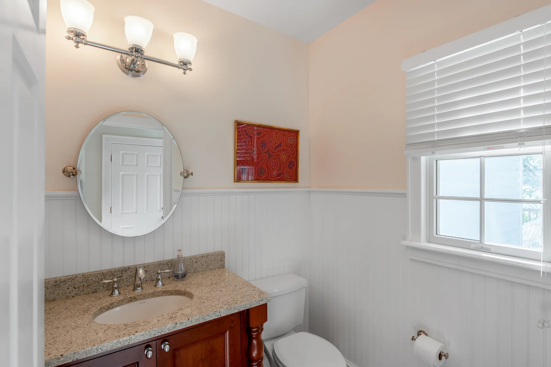 Large lakefront Catskills vacation rental Red Cottage Inc. — Fine