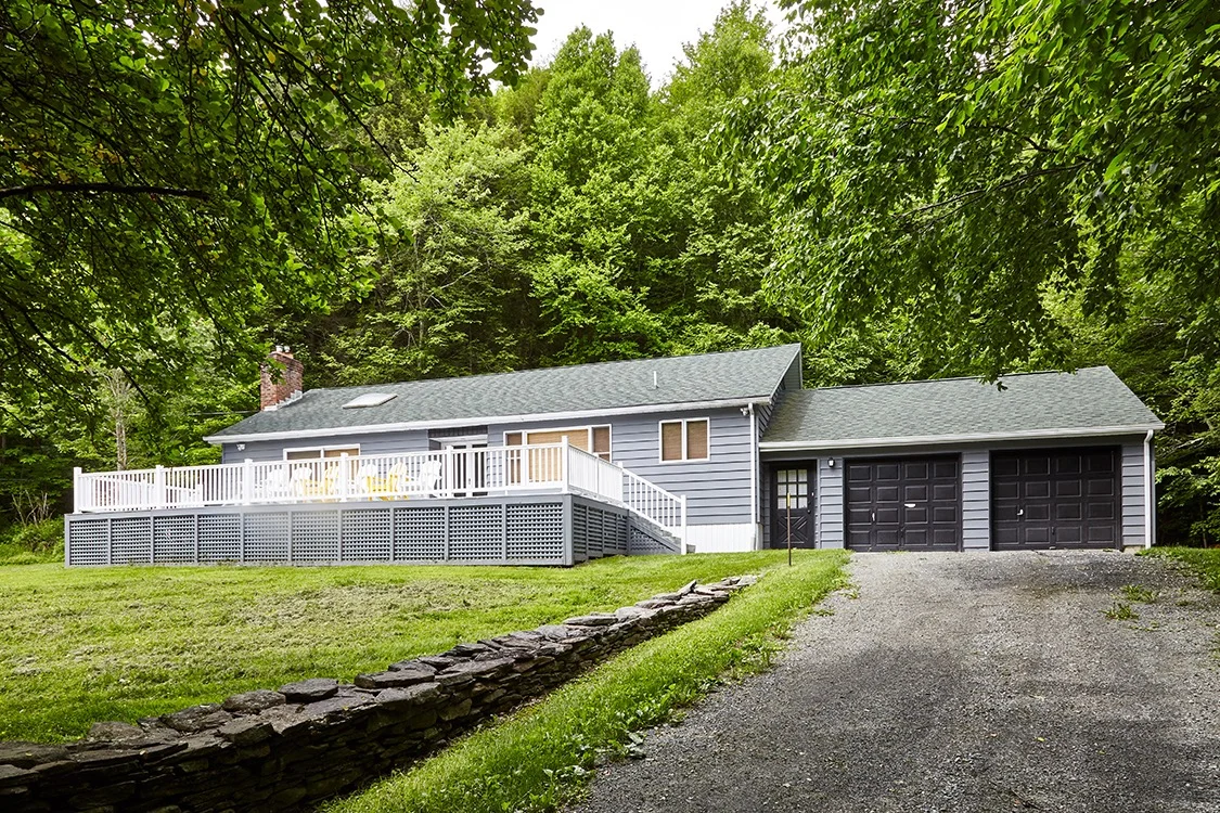 Catskills 3BR vacation renal near the Pepacton Reservoir with large