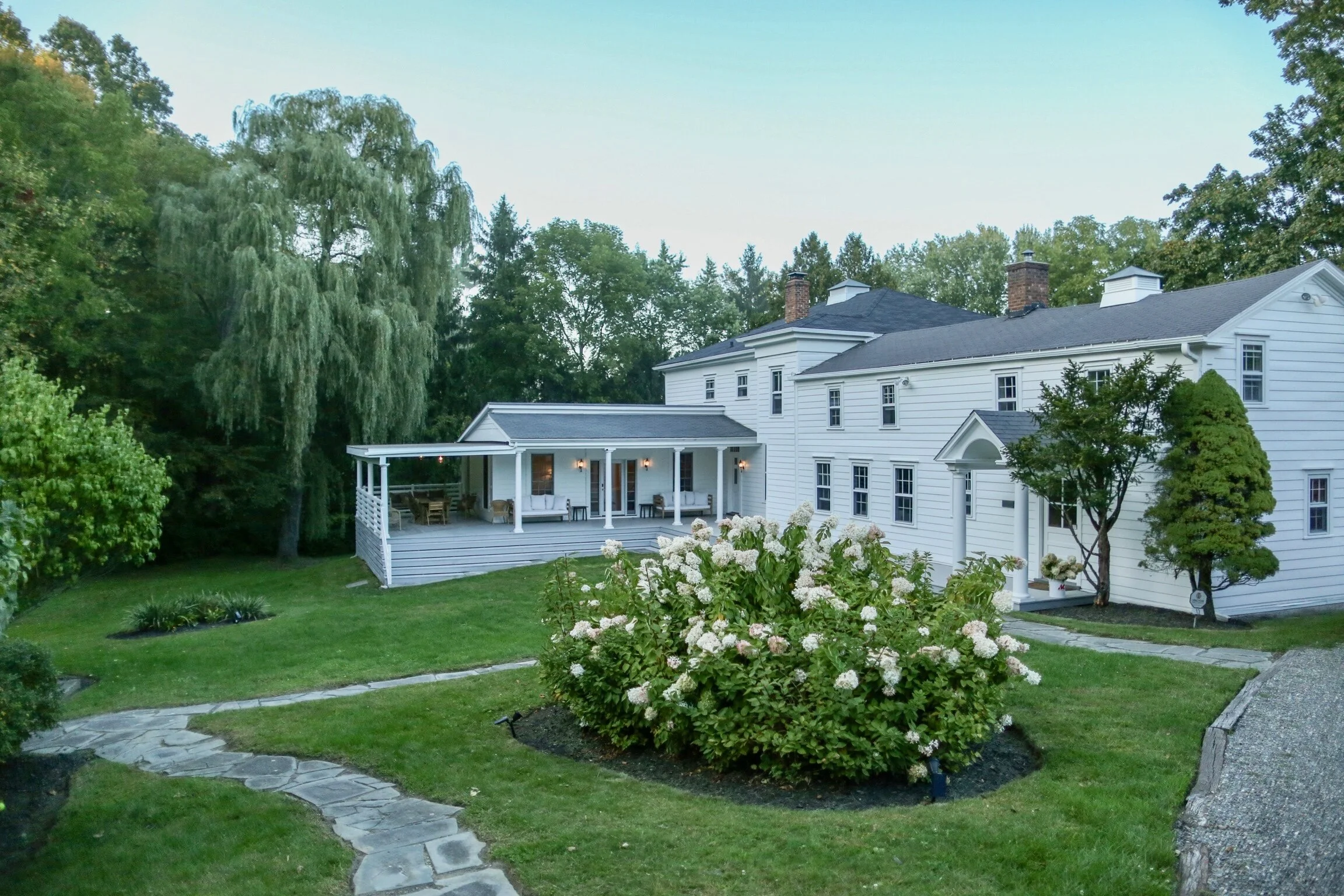 Red Cottage Inc Fine Vacation Rentals In Upstate New York