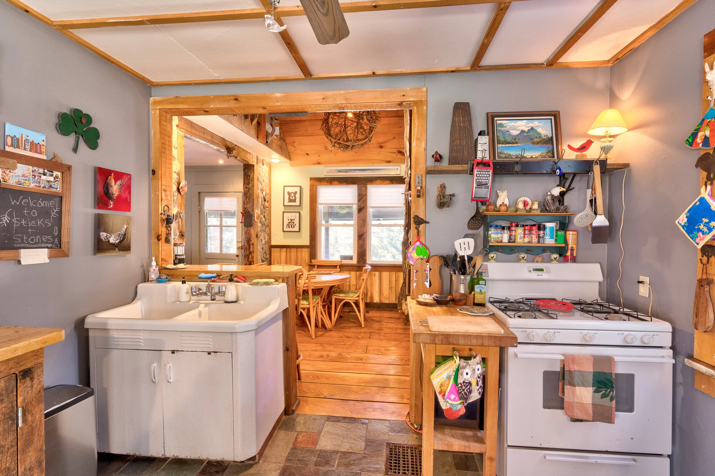 Rusticstyle Catskills cabin near Barryville and the Delaware River for