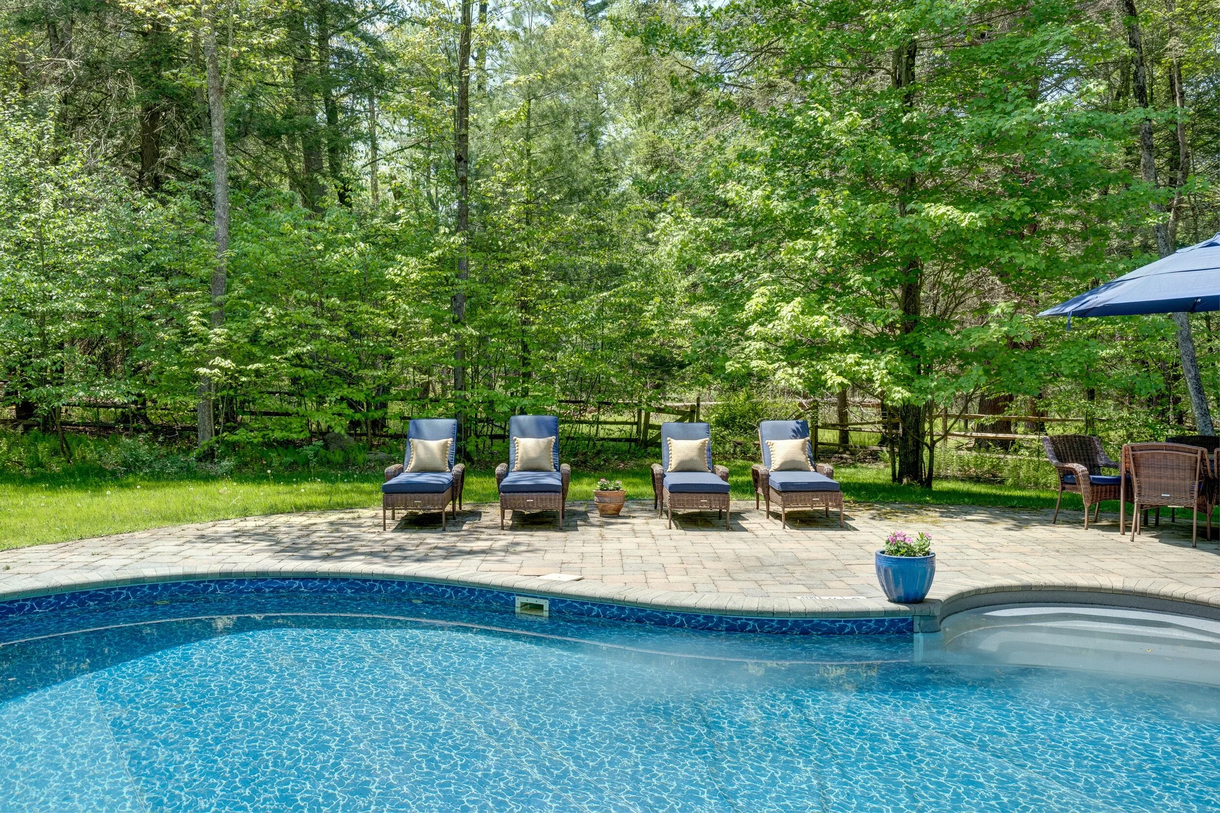 Chic Catskills farmhouse rental in Narrowsburg with pool, tennis court