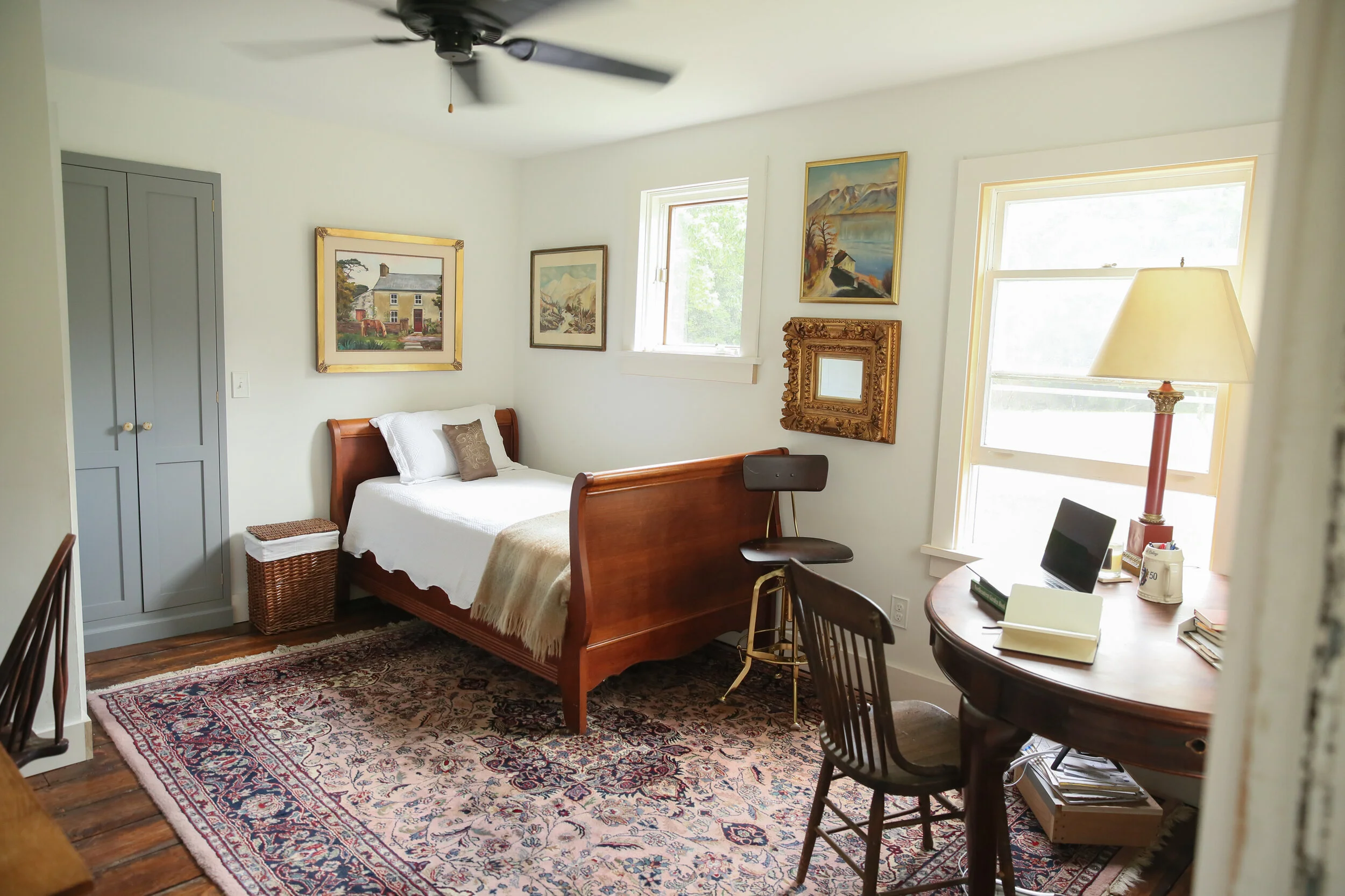 Fish Creek Farmhouse Chic Saugerties Farmhouse vacation rental with