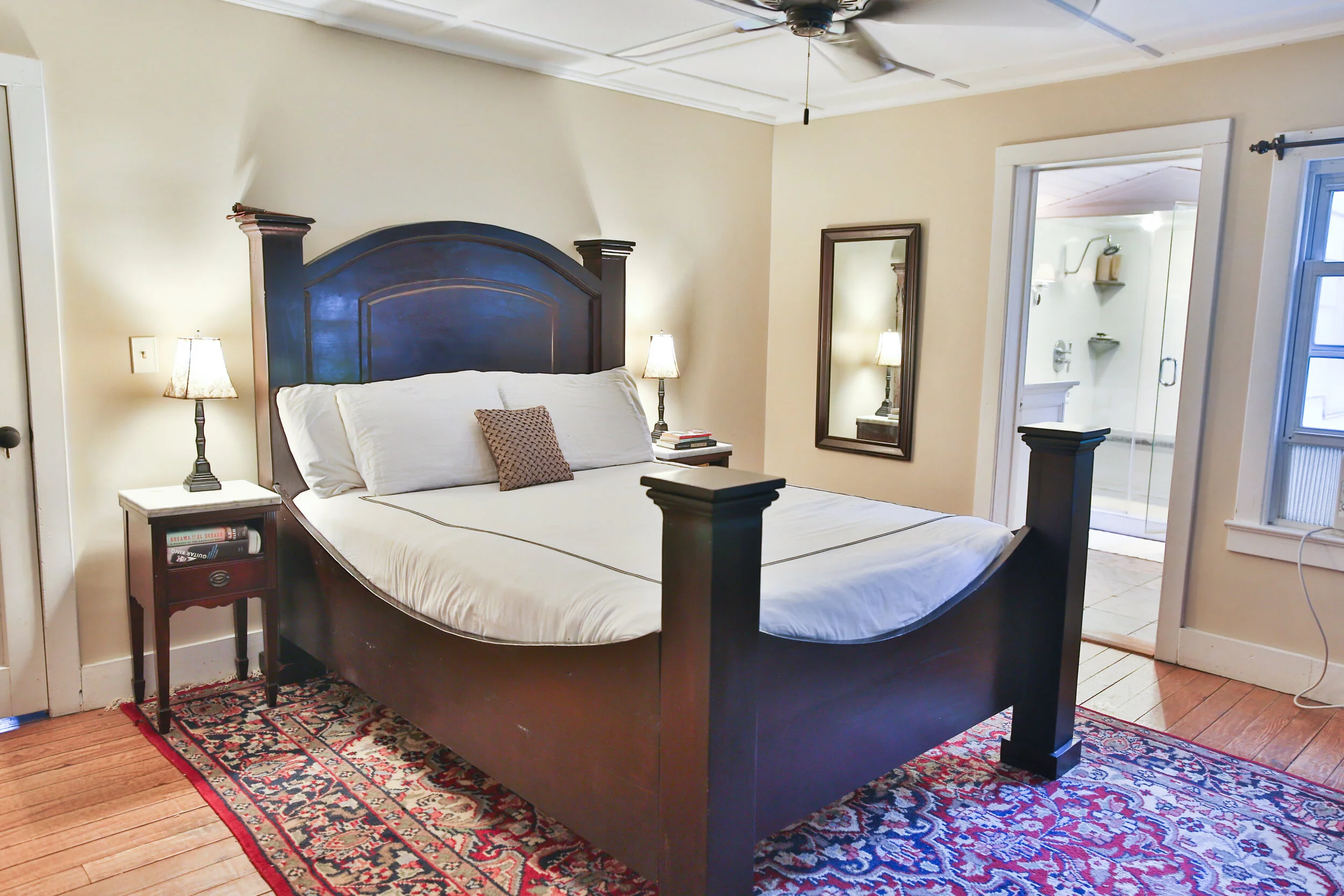 Fish Creek Farmhouse Chic Saugerties Farmhouse vacation rental with