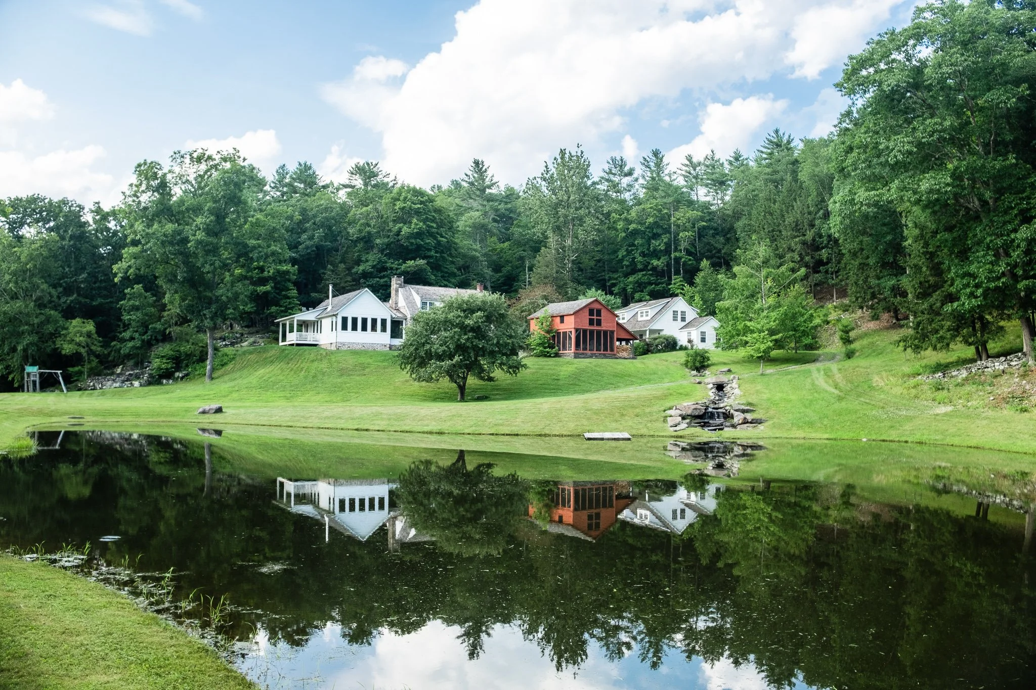 Red Cottage Exceptional Vacation Rentals in the Northeast for