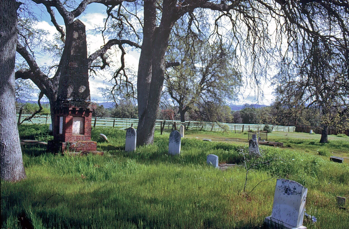 Cemetery.jpg