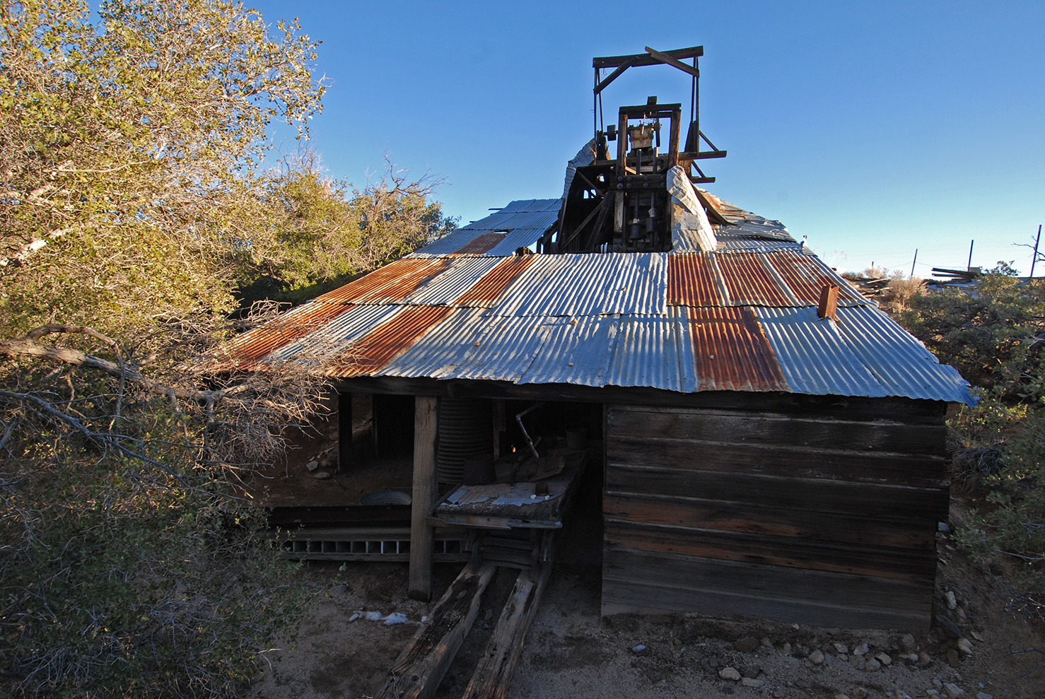 There's a good view of the Concentration Table. And there's the Jaw Crusher up on top of the building.