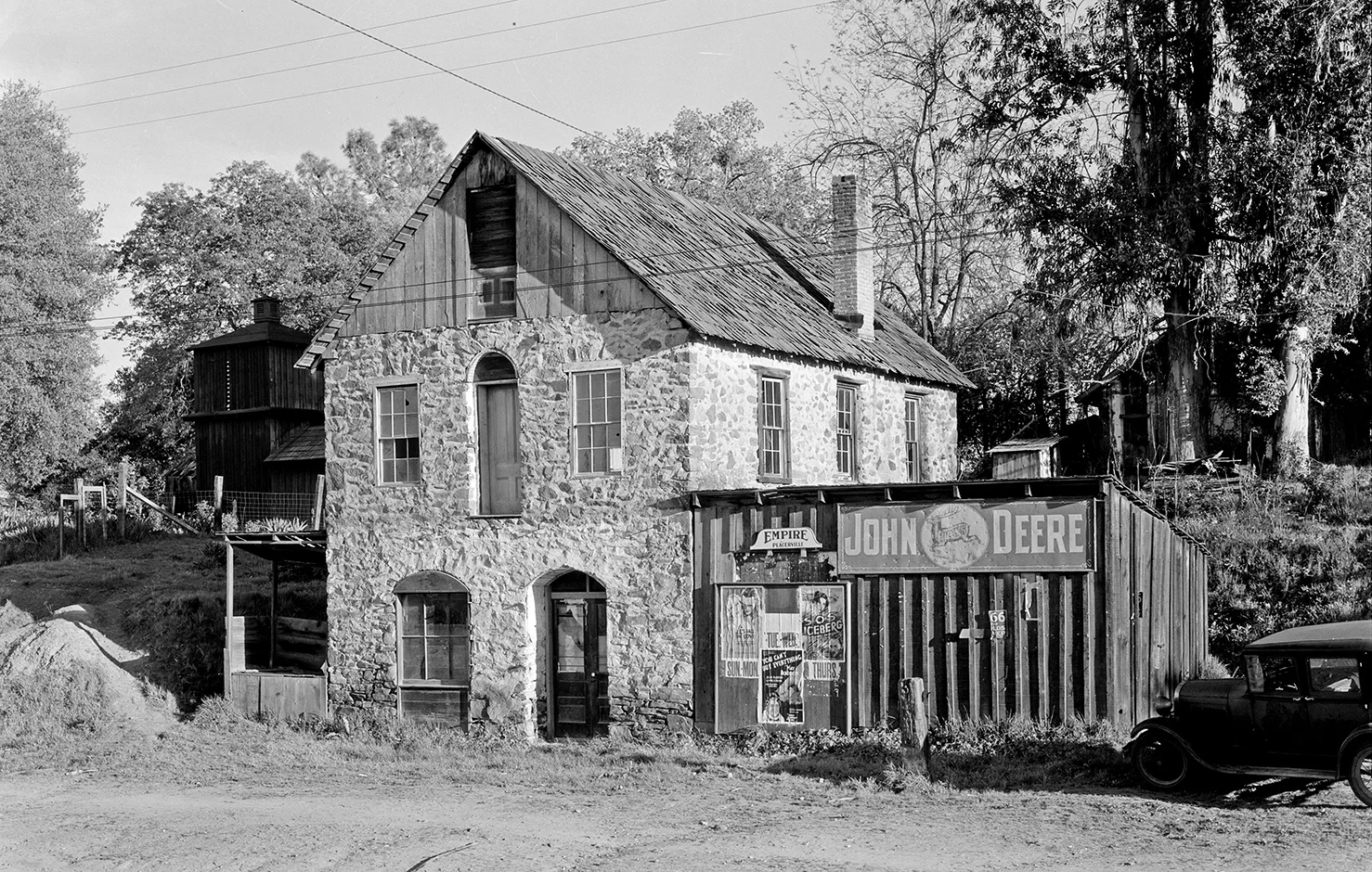 Shingle Springs California Phelps Stone Building 1930s.jpg