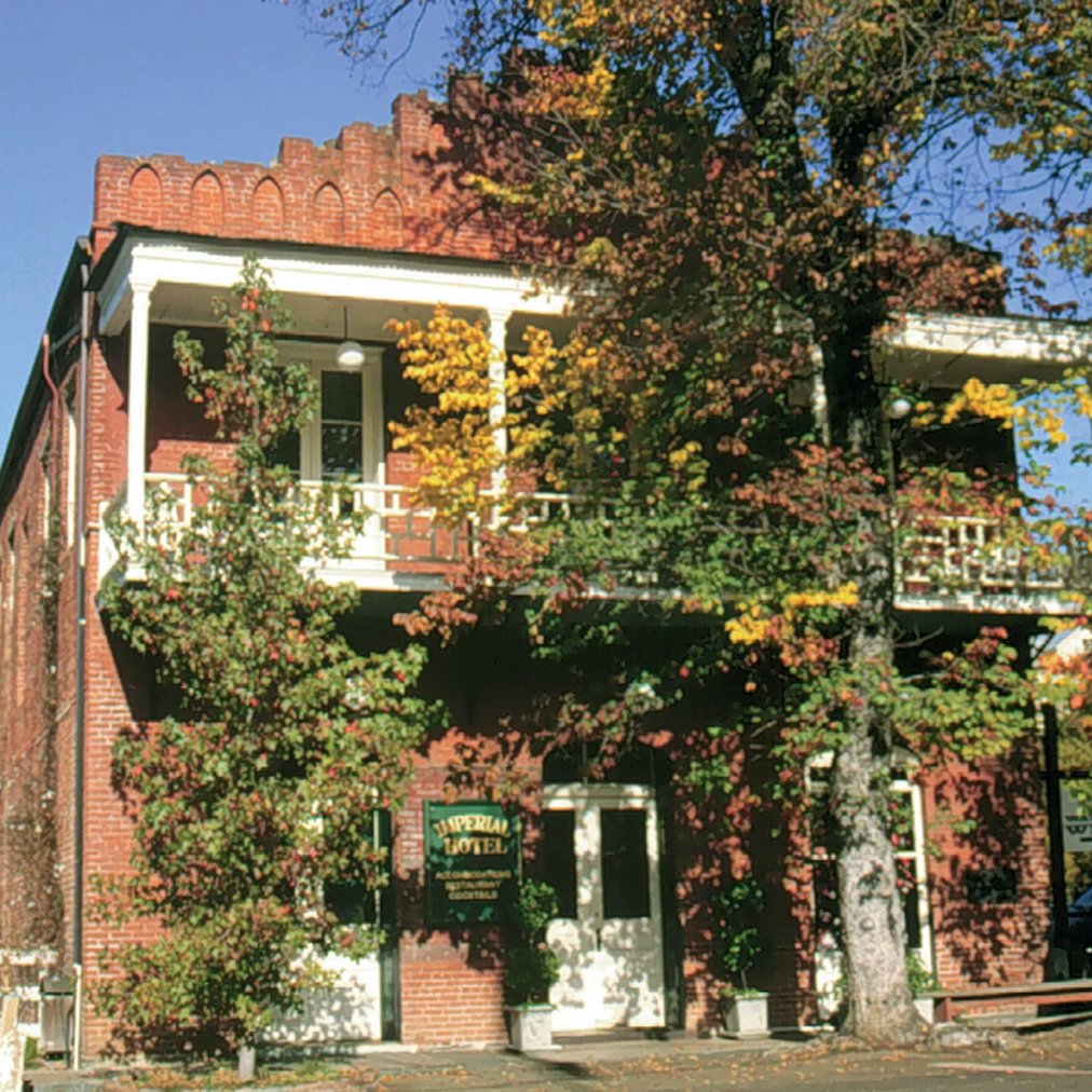 The Imperial Hotel
.
.
.
.
.
.
#californiagoldrush #amadorcity #hwy49 #motherlode #goldmining #exploratography