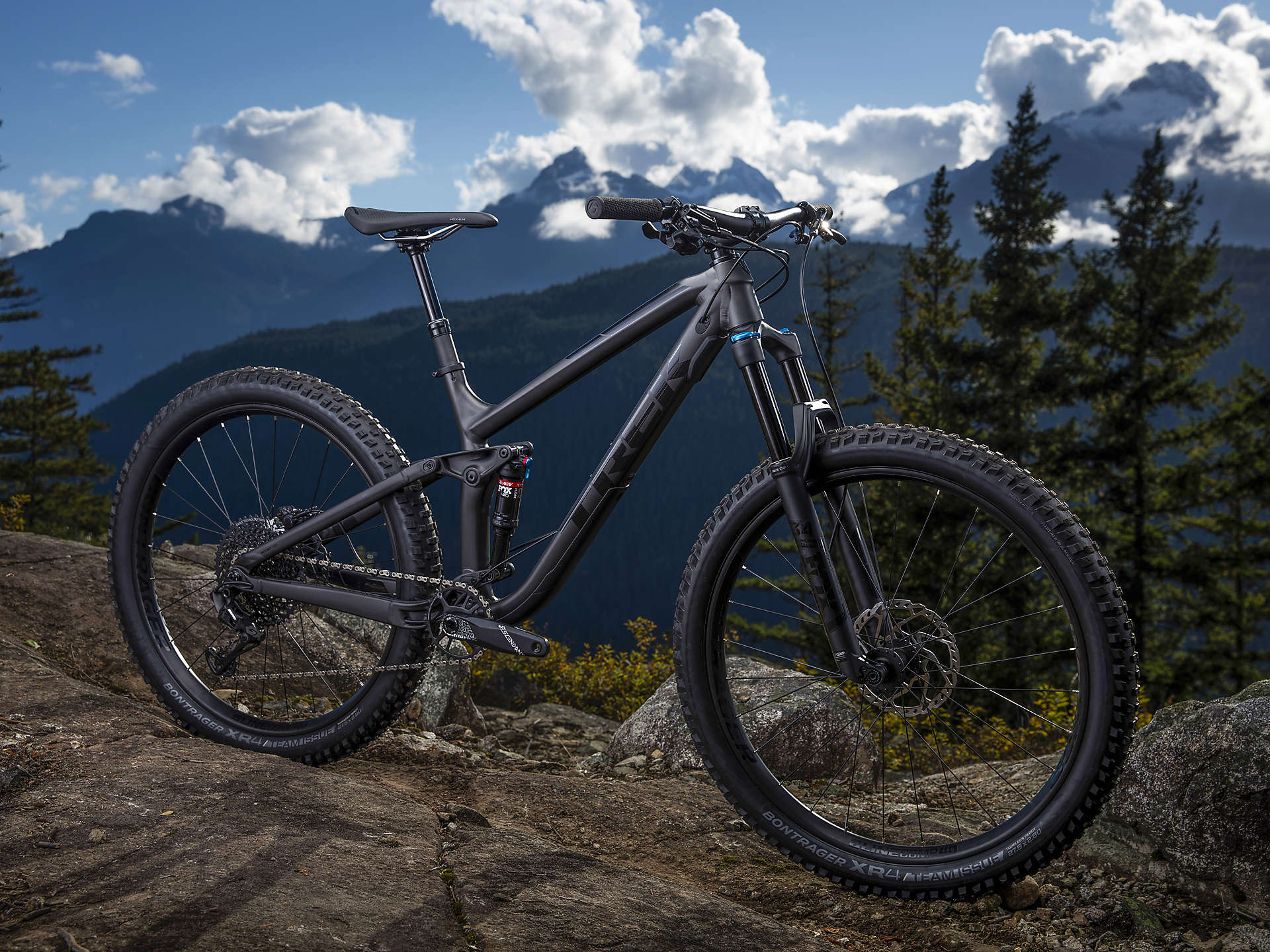 Fuel EX 8 Plus - Matte Dnister Black