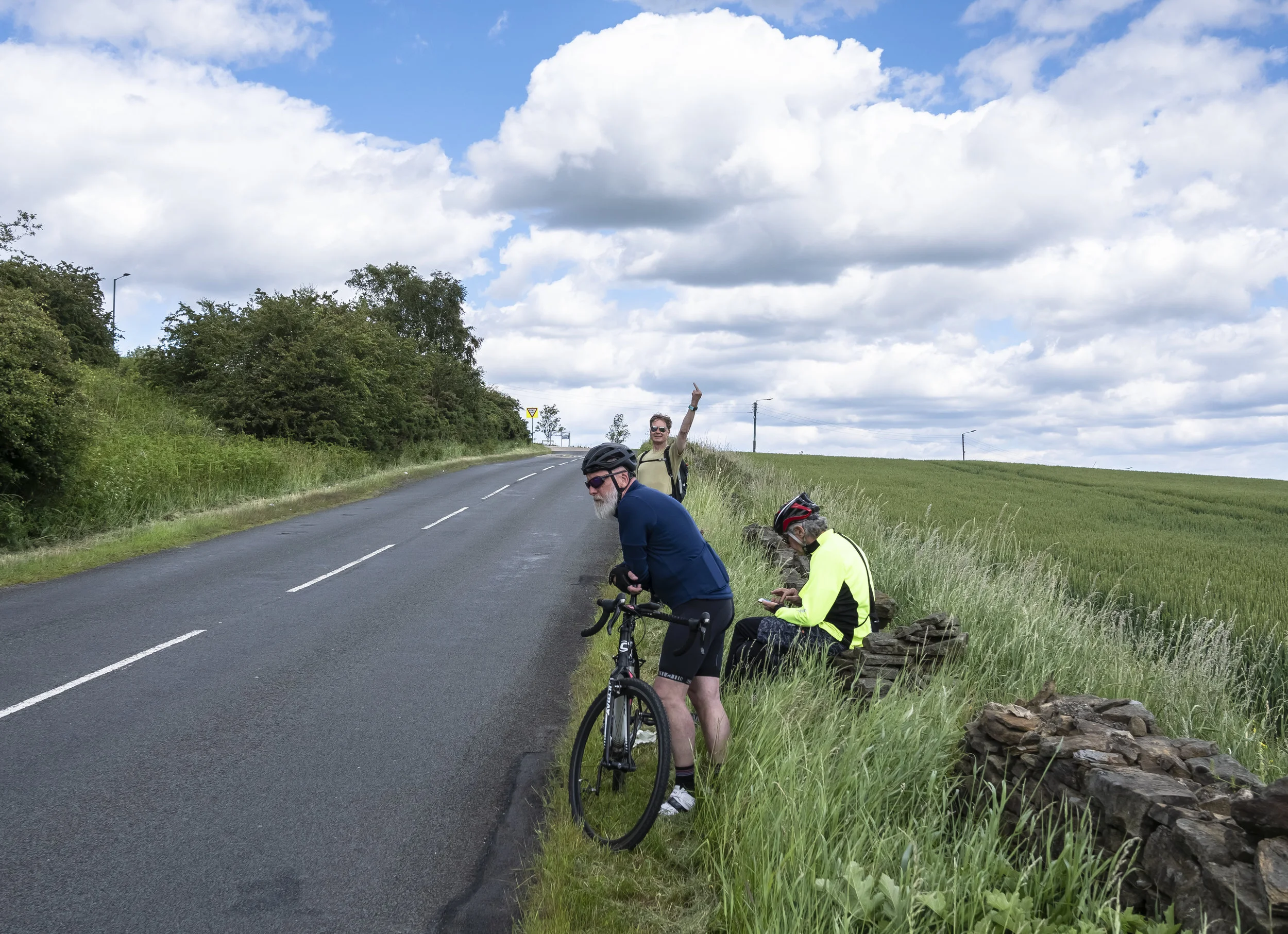 david the finger-1.JPG