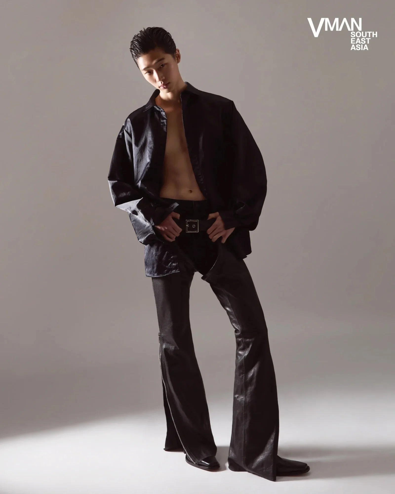 VMAN-NATURAL-SELECTION-5-1-1600x2000.jpg