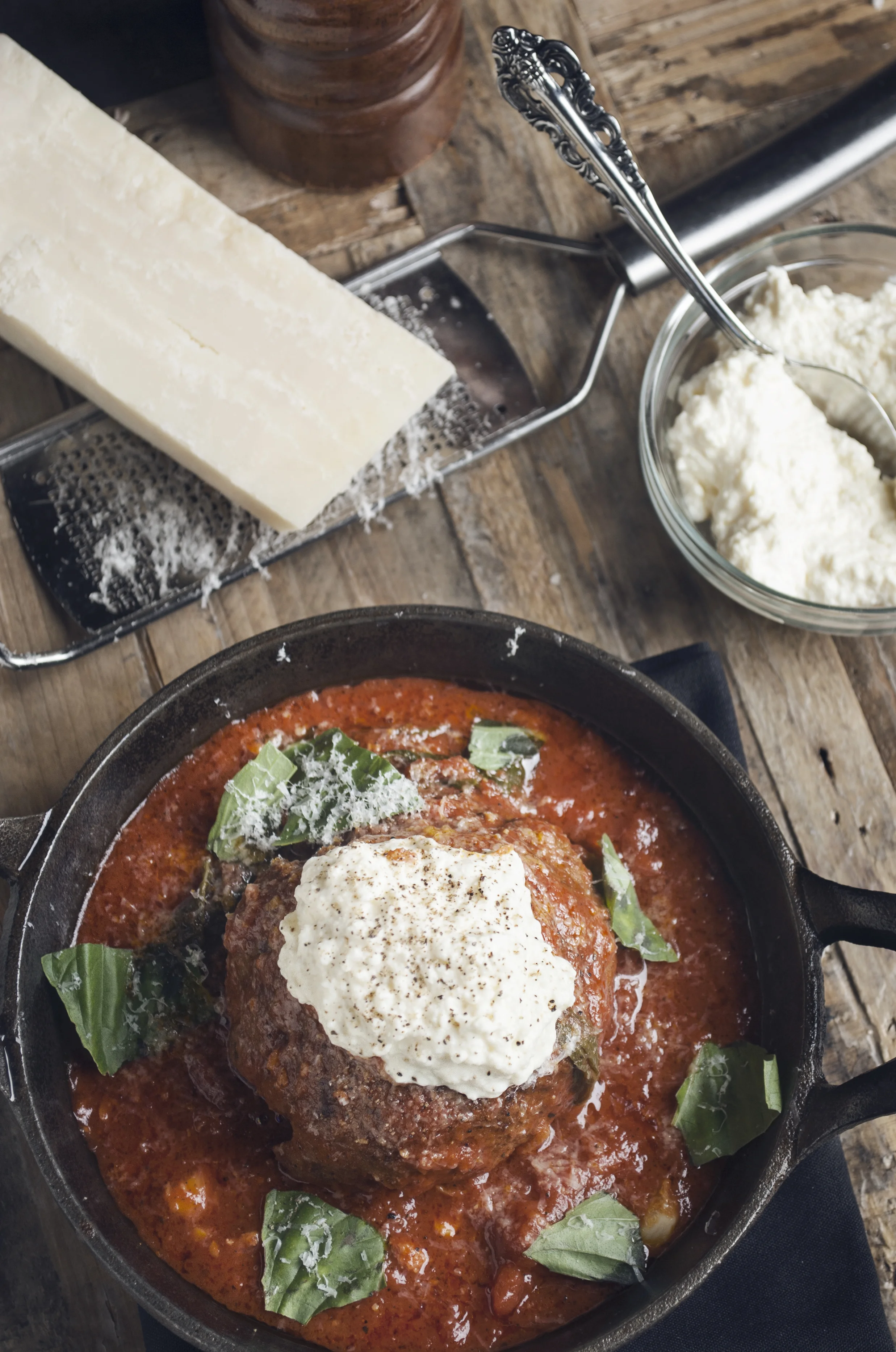 JessicaLynnCapron_FoodPhotography__Siena_tavern0230.jpg