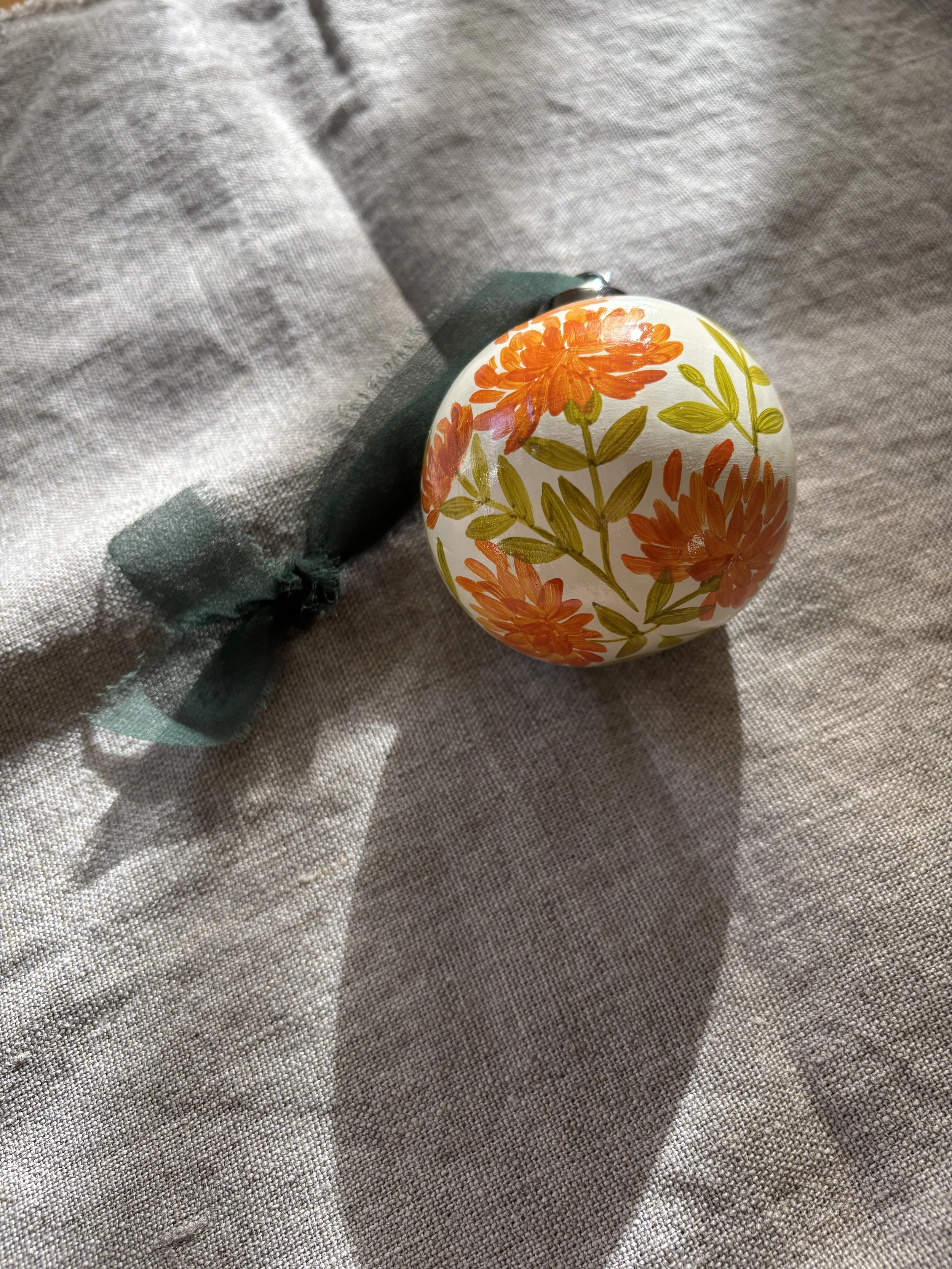 marigold 1 bauble_2.jpeg