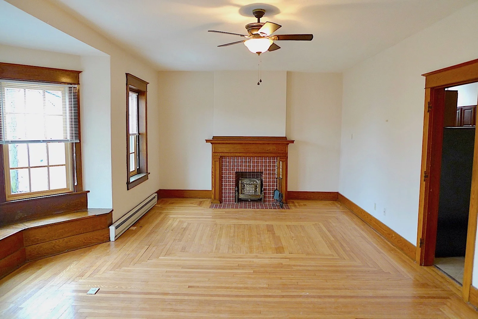 58 S Main St, Apt 5