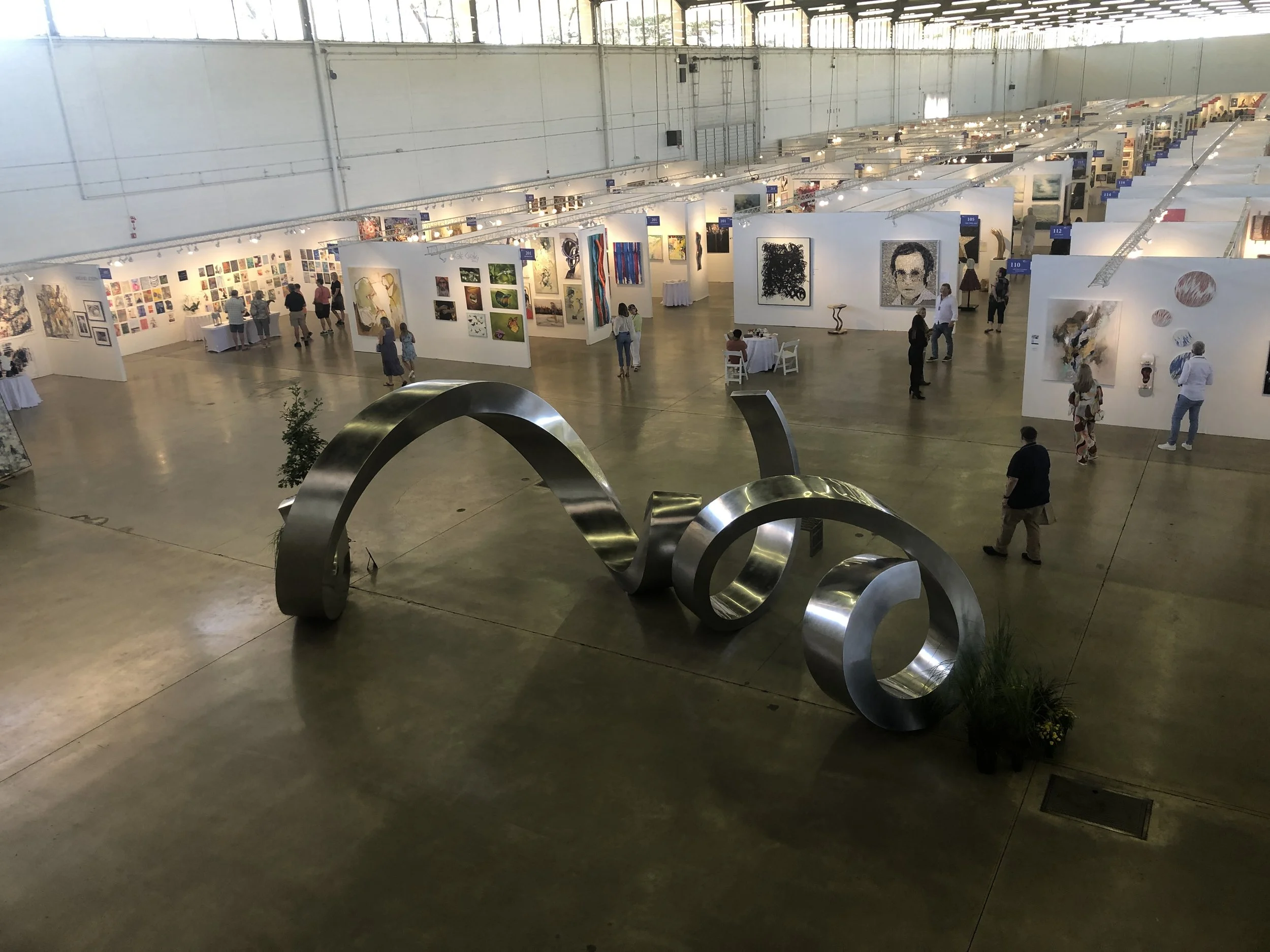 Arches in Dallas 1.JPG