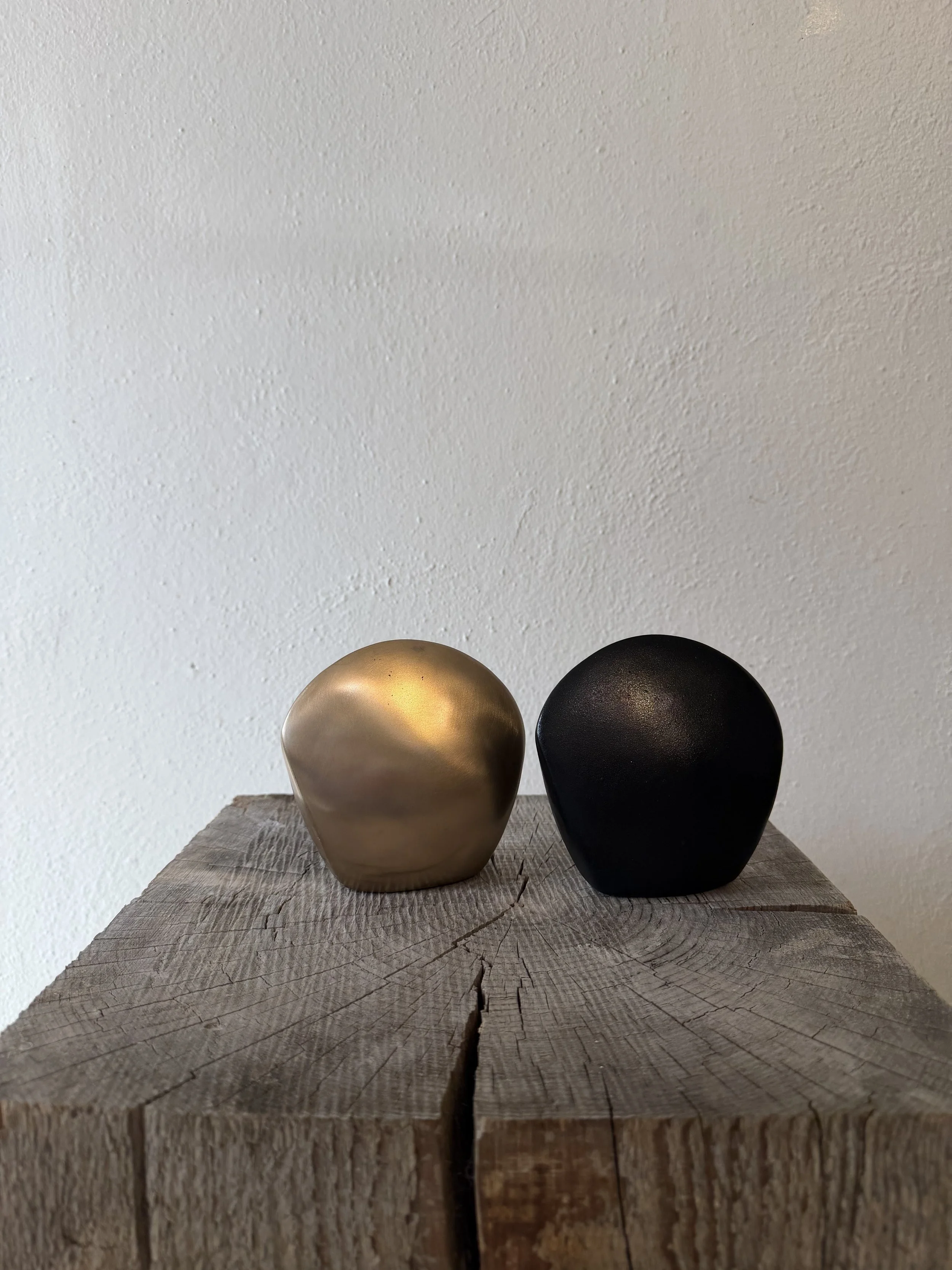 Grounding Palm / Obsidian