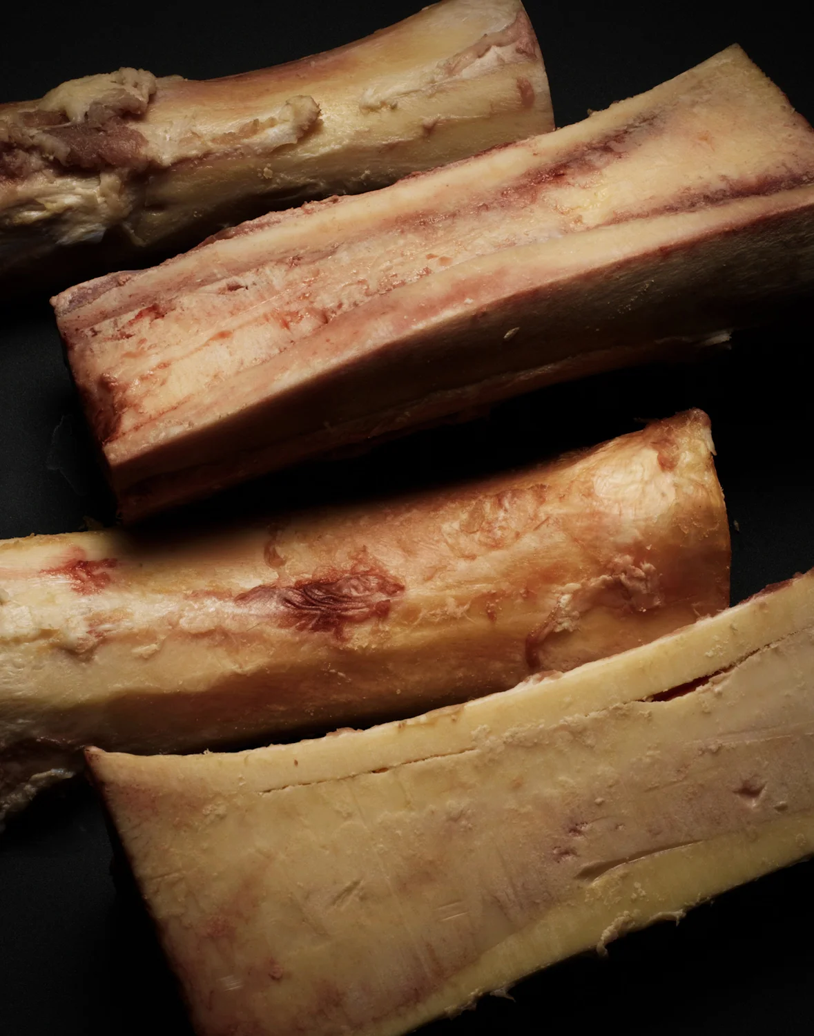 Bone_02.jpg