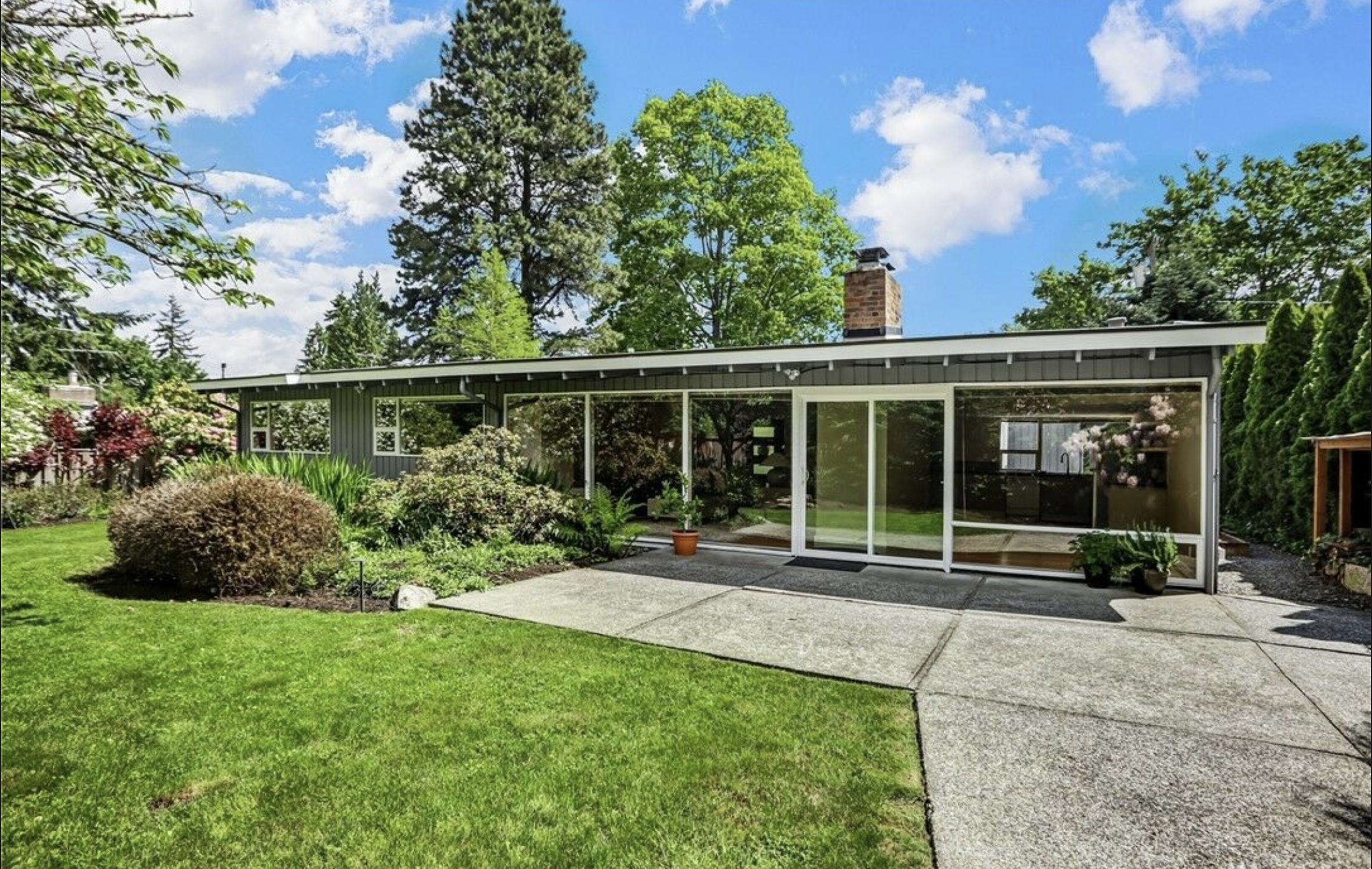 JUST SOLD - Mercer Island Home $1,463,000  ⭐️⭐️⭐️⭐️⭐️